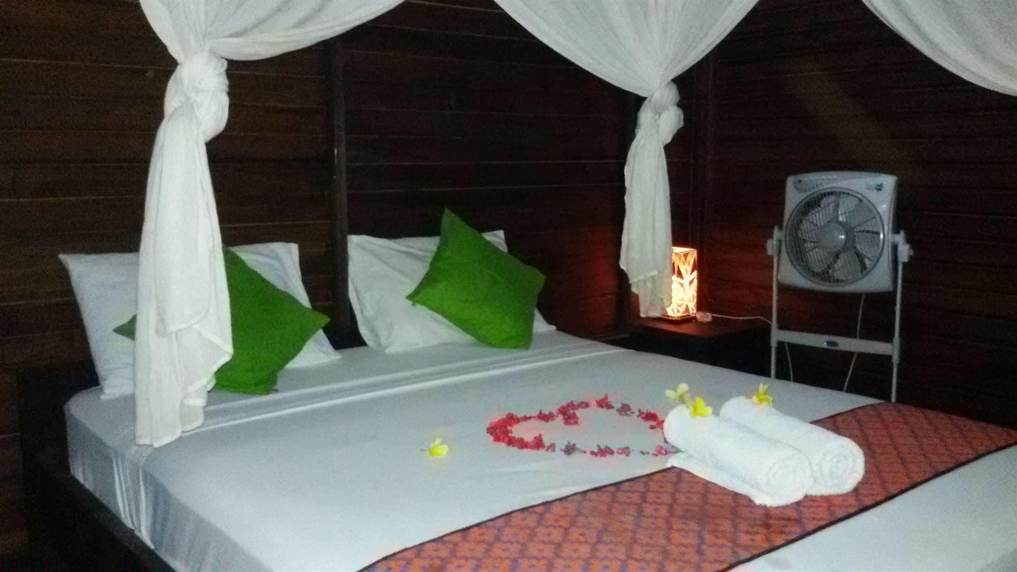 Mosaix Gili Bungalows Quần đảo Gili Ngoại thất bức ảnh