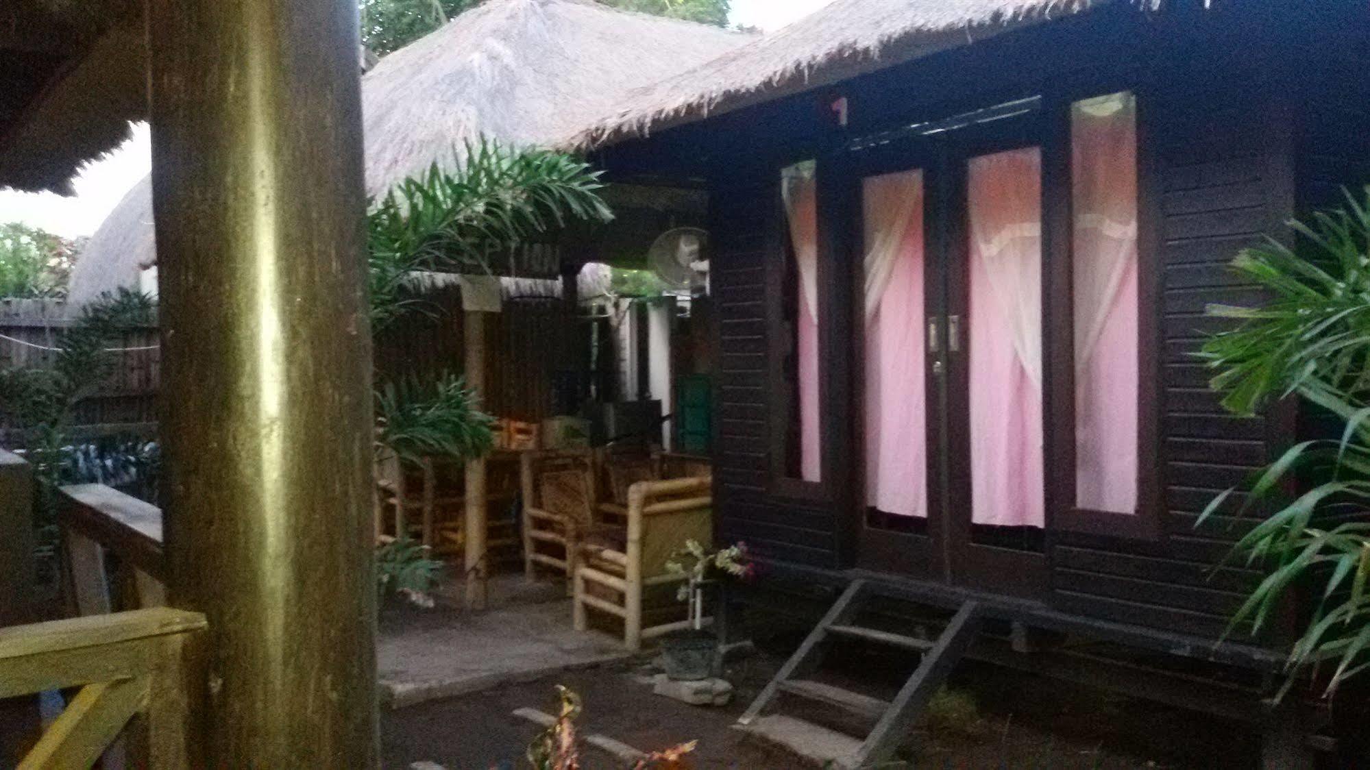 Mosaix Gili Bungalows Quần đảo Gili Ngoại thất bức ảnh